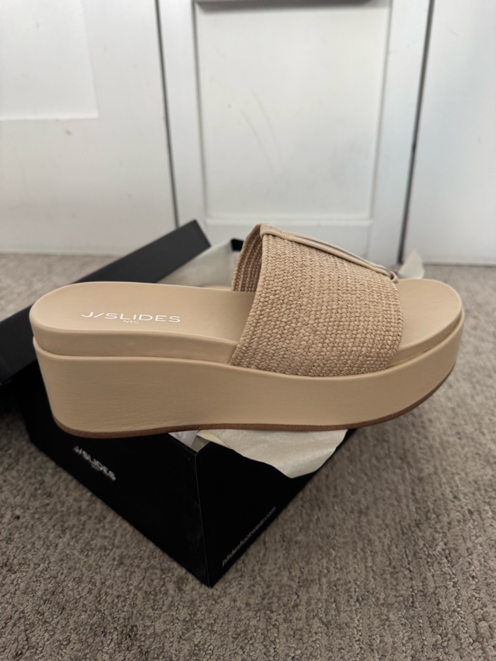 Tan Platform Slide, size 8